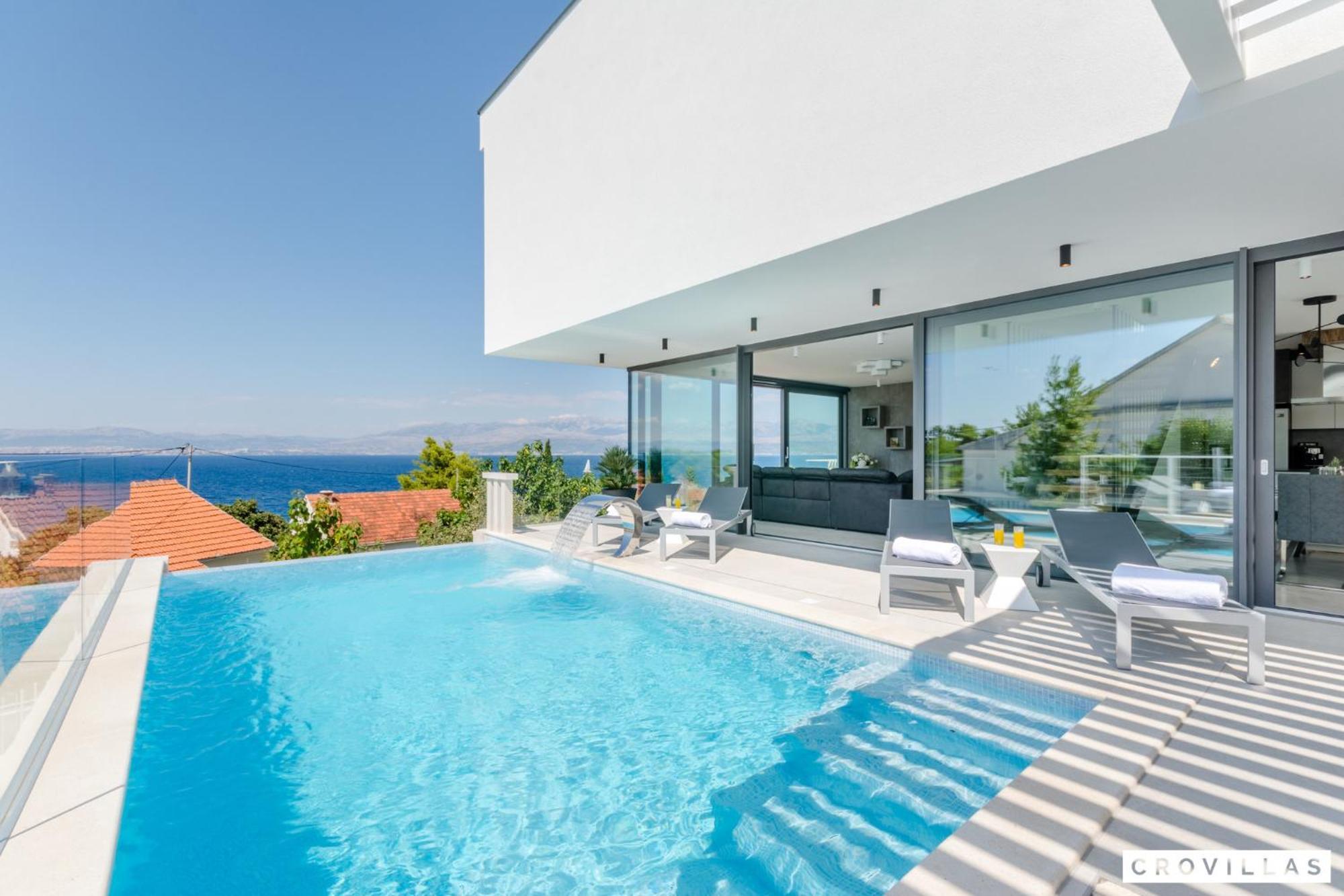 Villa Vitae Sutivan